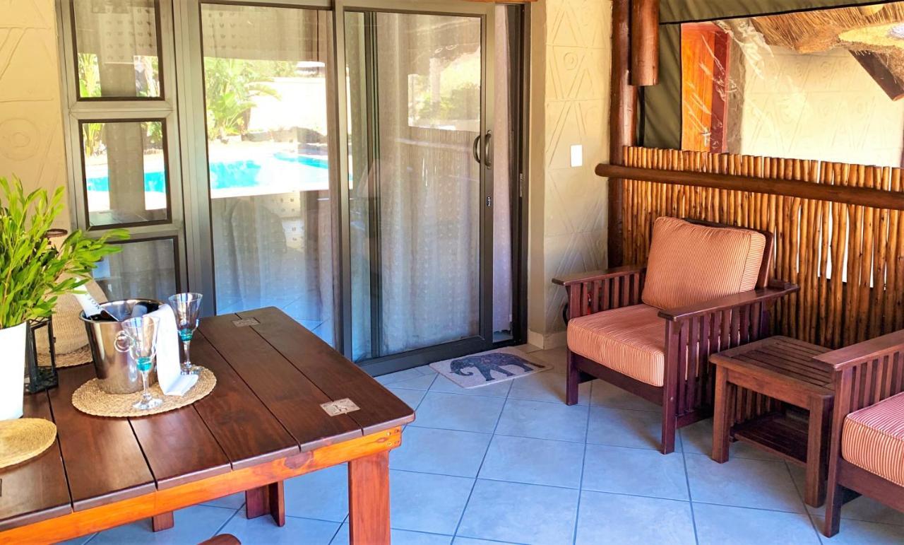 Ikhaya Lamadube Game Lodge Klipdrift Extérieur photo