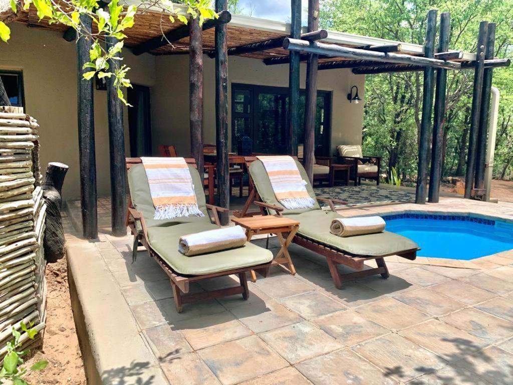 Ikhaya Lamadube Game Lodge Klipdrift Extérieur photo