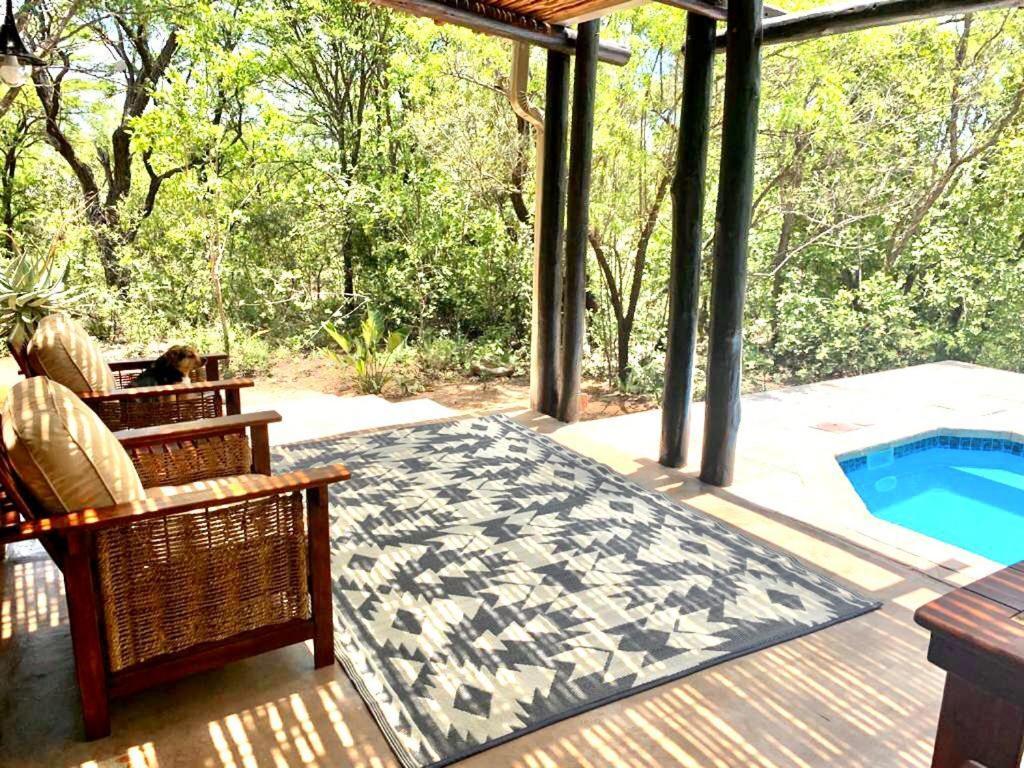 Ikhaya Lamadube Game Lodge Klipdrift Extérieur photo