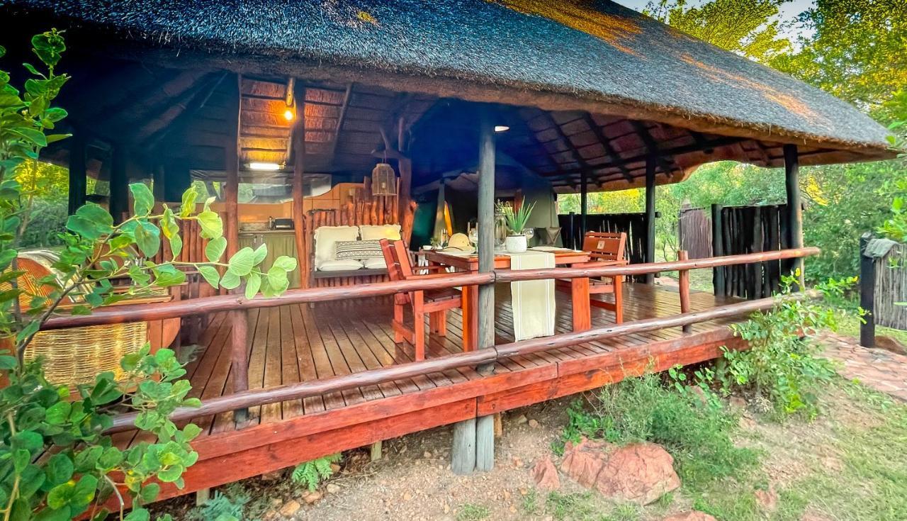 Ikhaya Lamadube Game Lodge Klipdrift Extérieur photo