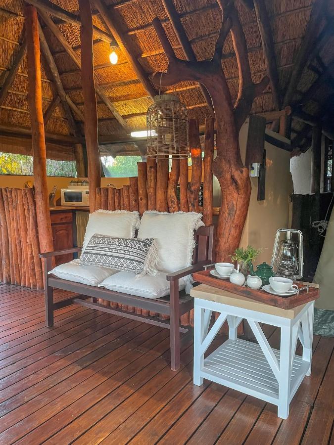 Ikhaya Lamadube Game Lodge Klipdrift Extérieur photo