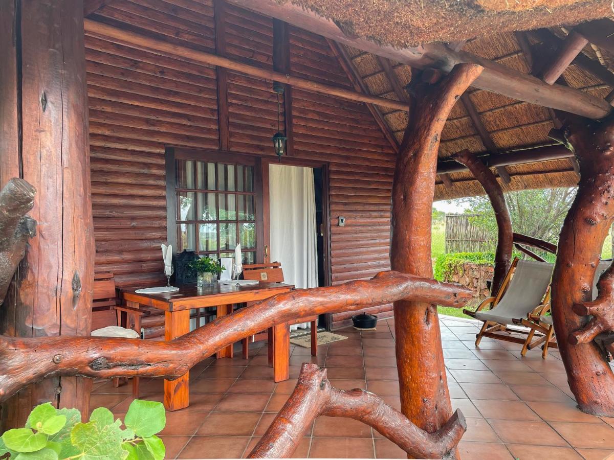 Ikhaya Lamadube Game Lodge Klipdrift Extérieur photo
