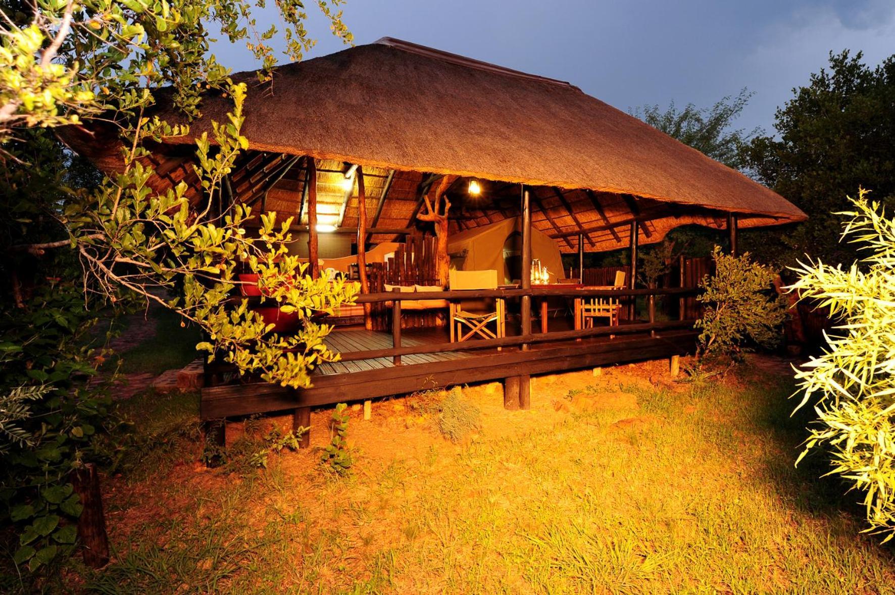 Ikhaya Lamadube Game Lodge Klipdrift Extérieur photo